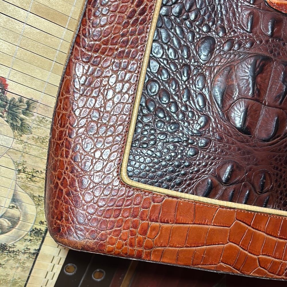 Brahmin Leather Bag Tricolor w Melbourne Croc Magnetic Snap Flap 10”x9.5”x3.5” - Picture 9 of 17